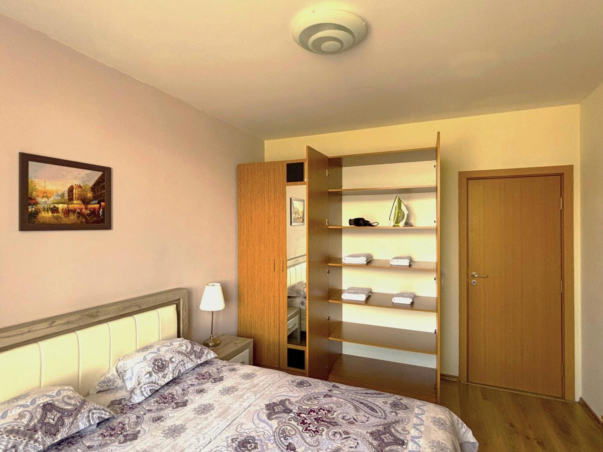 Mladost Apartments Sofia Exterior foto